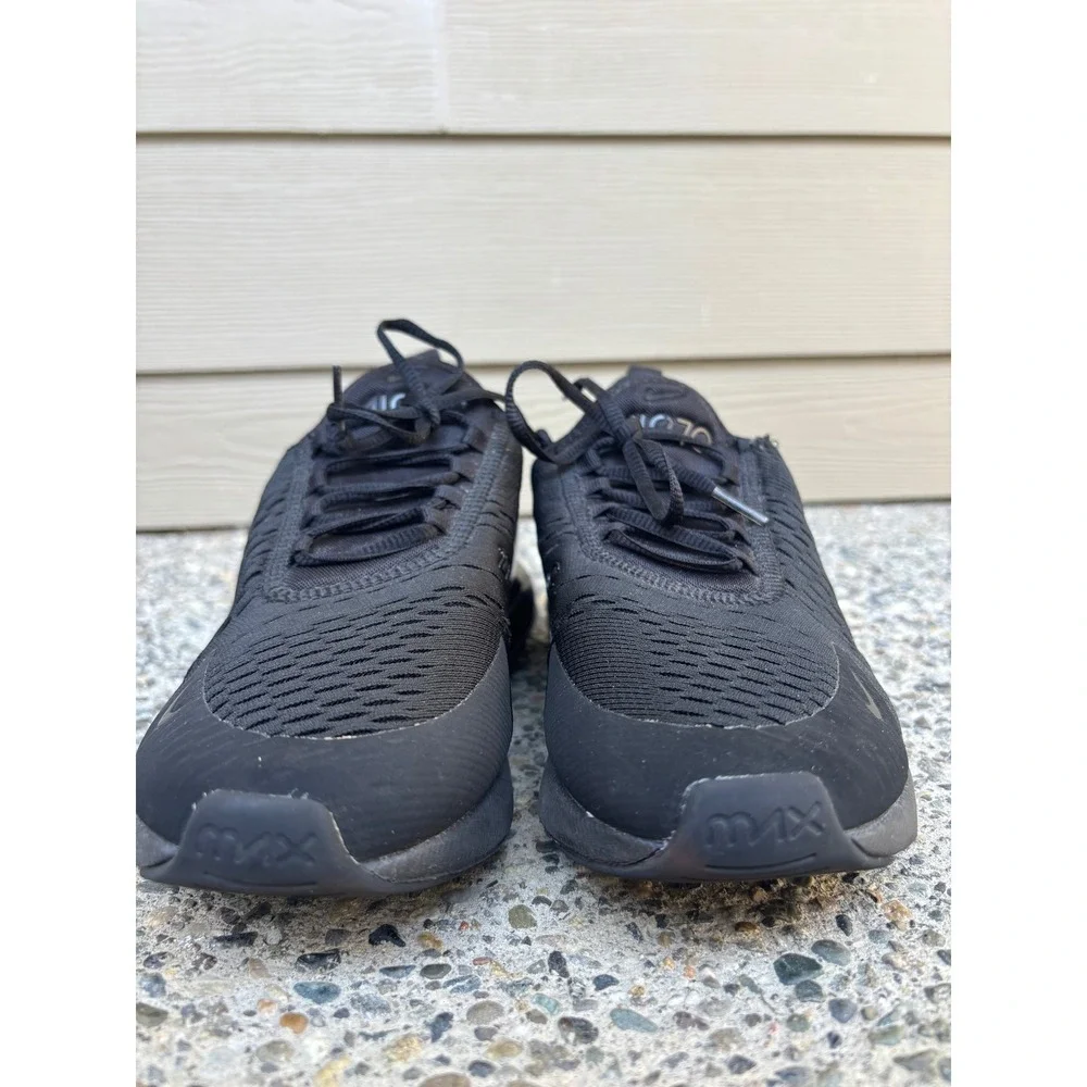 Nike Air Max 270 Women's Triple Black Sneakers AH6789-006 Size 9.5 Running Shoes